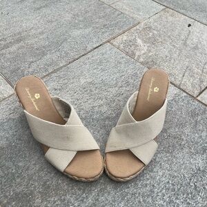 Beige Cross-Strap Sandals by Tommy Bahamas. Espadrilles, beige linen size 7